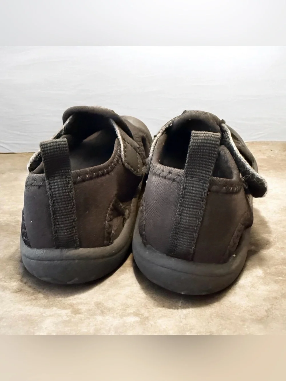 Hurley Kona Black Water Shoes - Toddler Size 7 Hook & Loop Closure